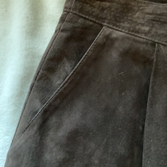 Danier genuine leather high waisted pants - Picture 2 of 7